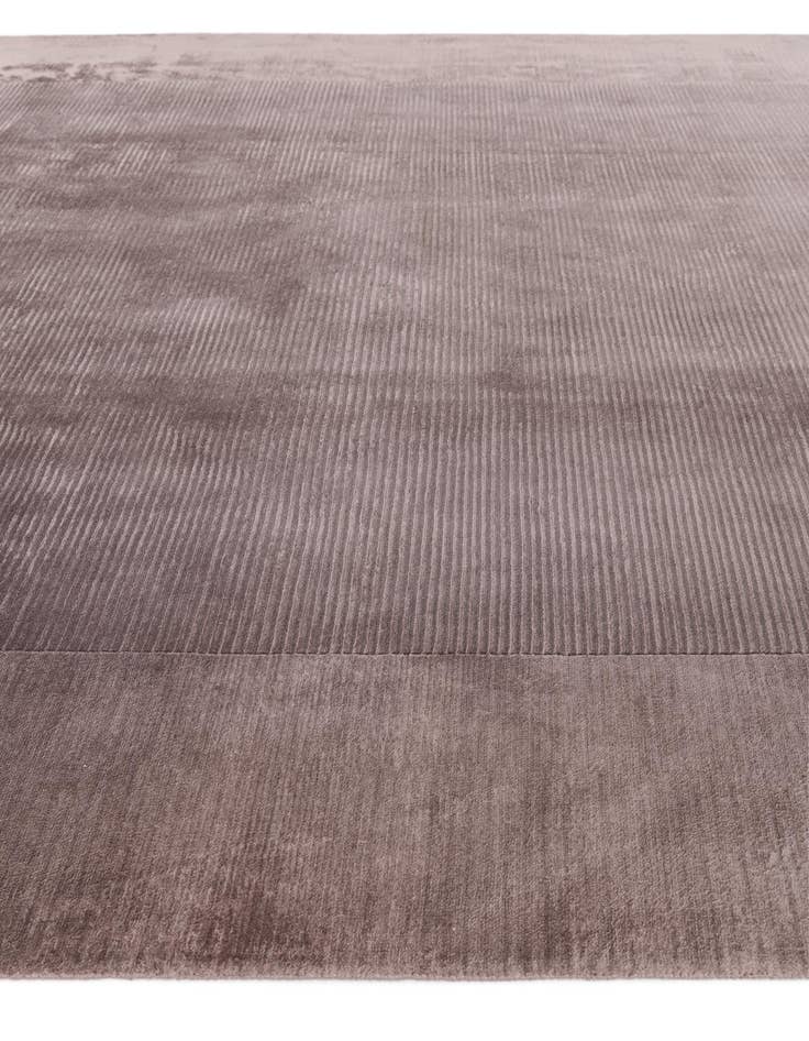 Detail image of 6' 7 x 10'  Hand Knotted Darya Rug