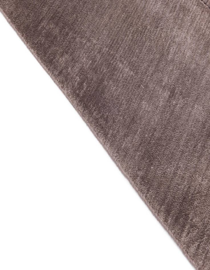 Detail image of 6' 7 x 10'  Hand Knotted Darya Rug