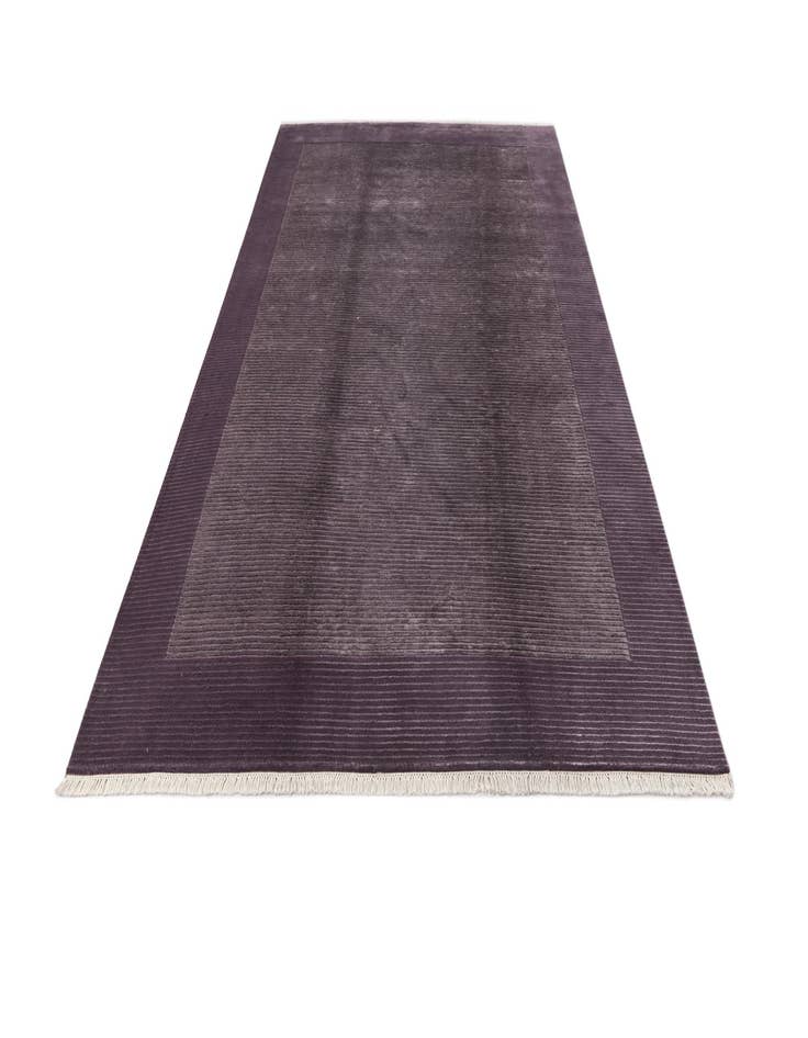 Detail image of 6' 6 x 9' 11  Hand Knotted Darya Wool Rug