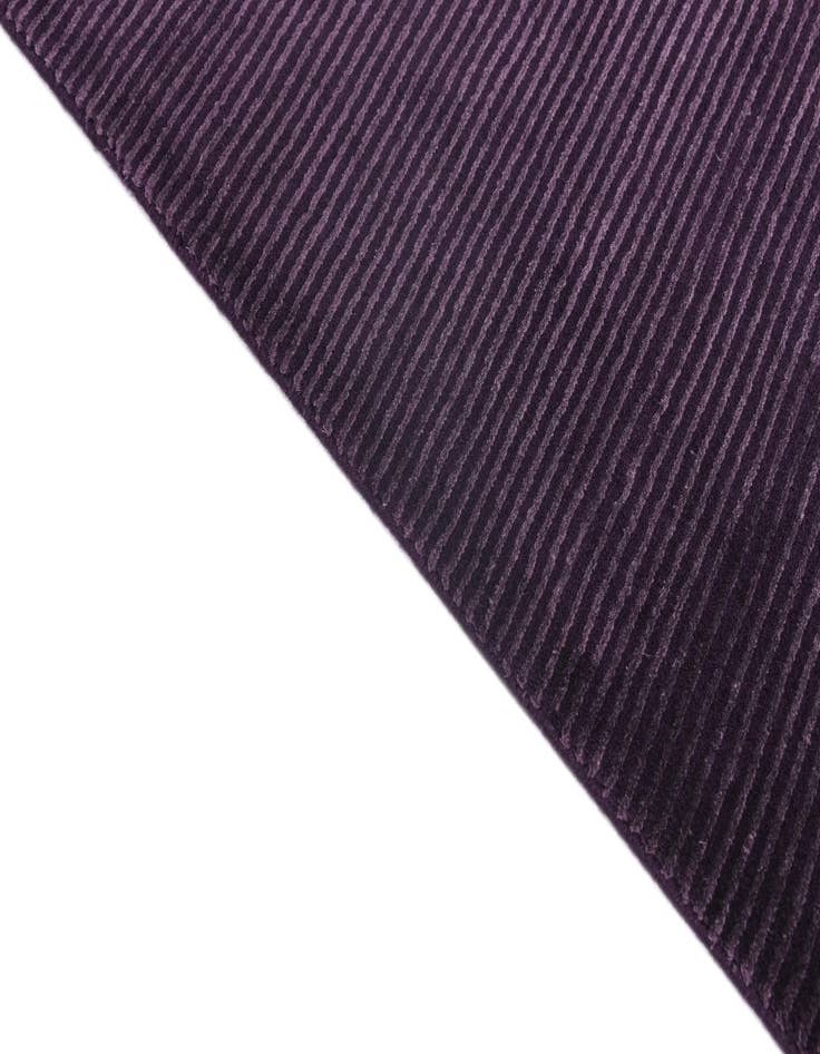 Detail image of 6' 9 x 9' 11  Hand Knotted Darya Wool Rug