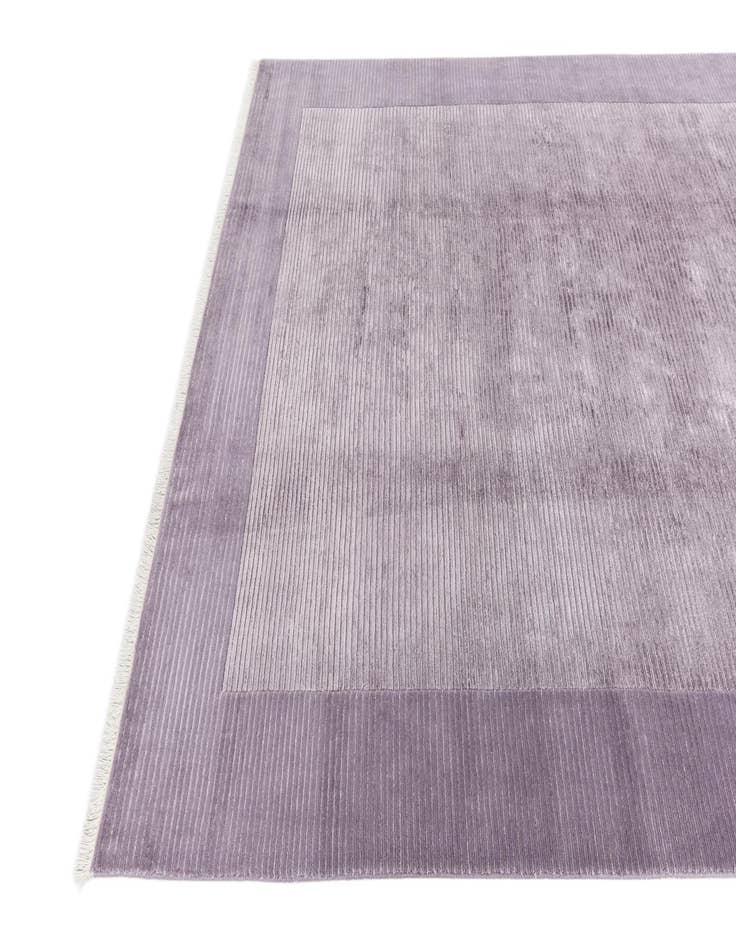 Detail image of 6' 7 x 9' 10  Hand Knotted Darya Wool Rug