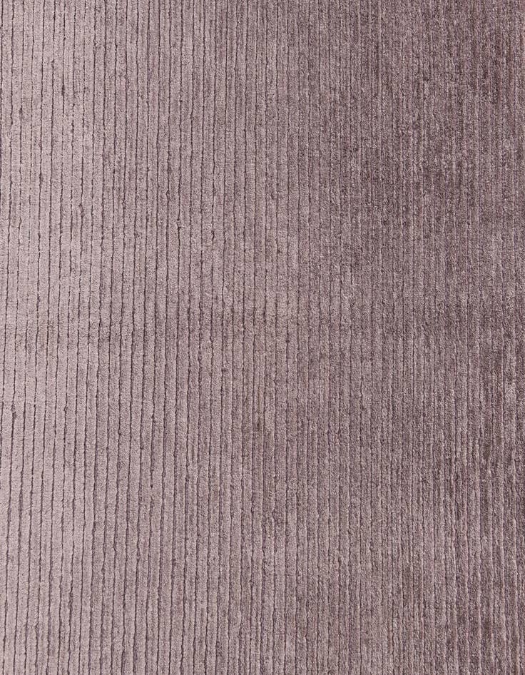 Detail image of 6' 6 x 9' 11  Hand Knotted Darya Wool Rug