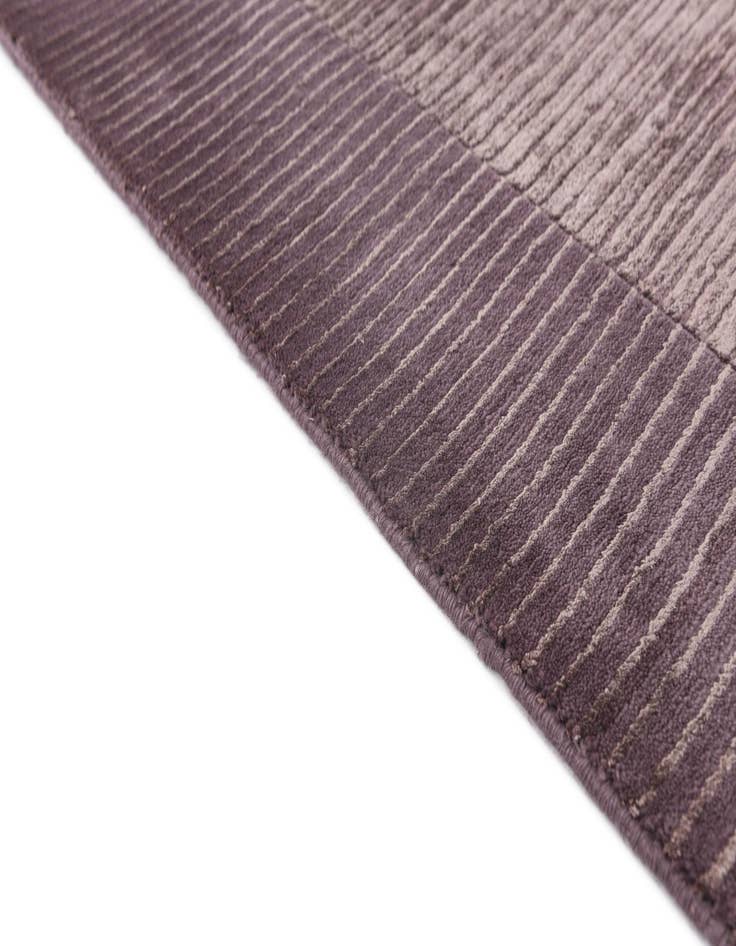 Detail image of 4' 11 x 6' 7  Hand Knotted Darya Wool Rug