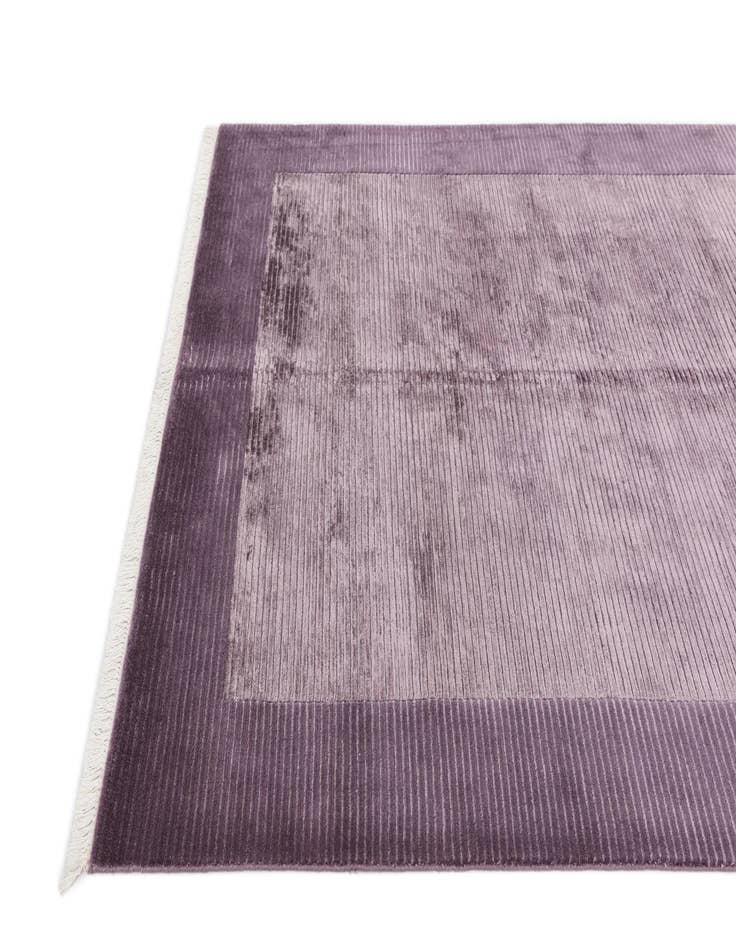 Detail image of 5' 6 x 7' 10  Hand Knotted Darya Wool Rug