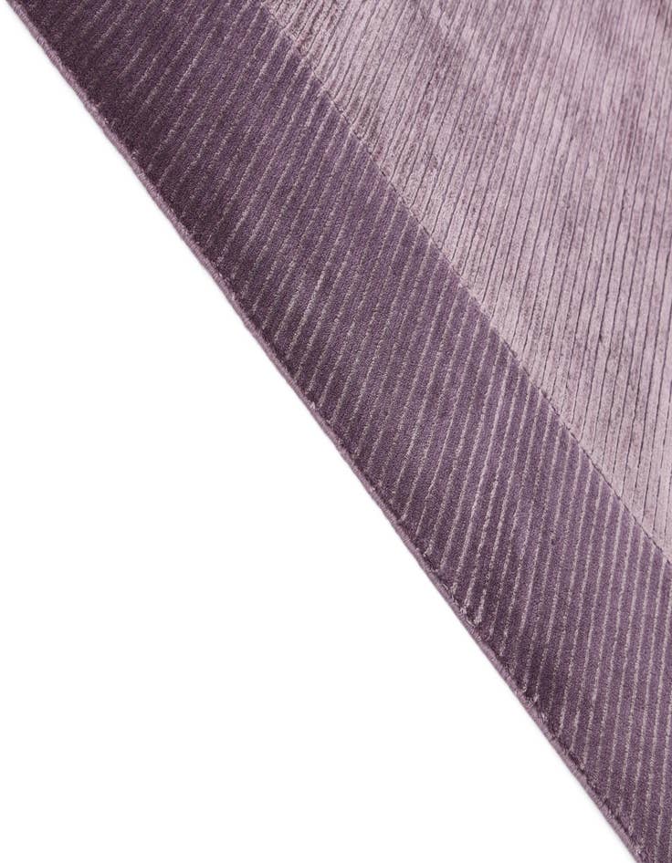 Detail image of 5' 6 x 7' 10  Hand Knotted Darya Wool Rug