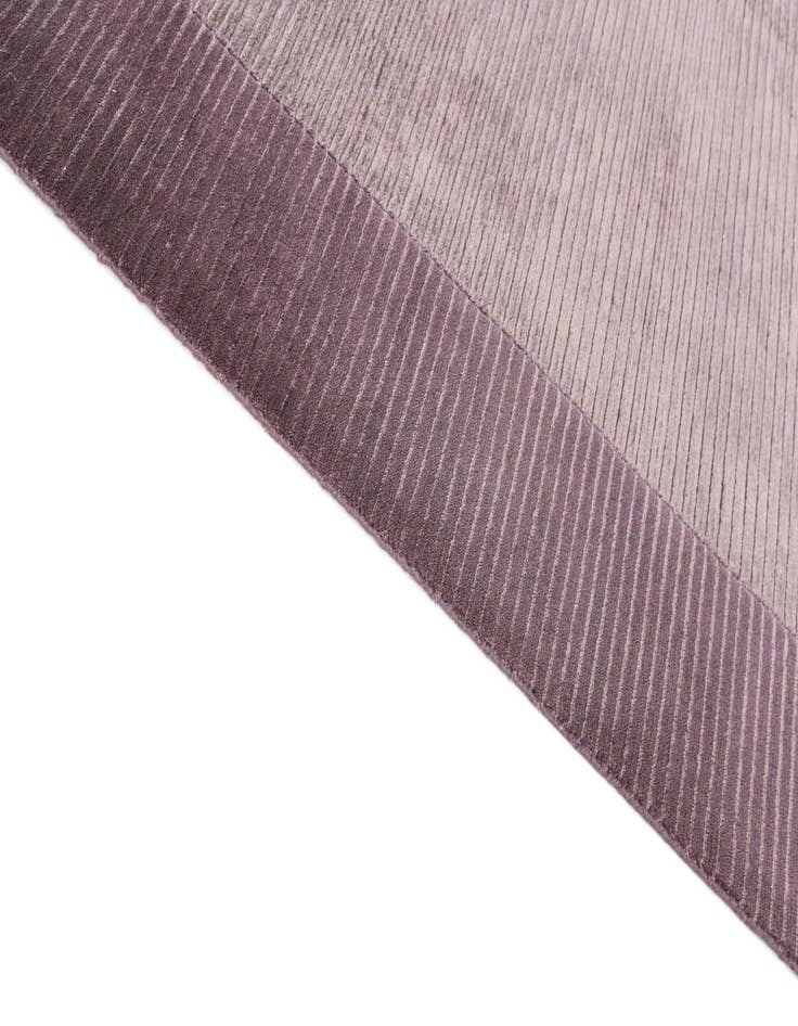 Detail image of 5' 6 x 7' 10  Hand Knotted Darya Wool Rug