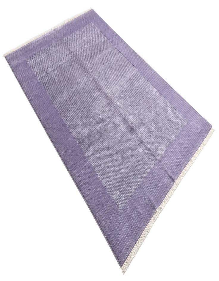 Detail image of 5' 7 x 7' 11 Darya Rug