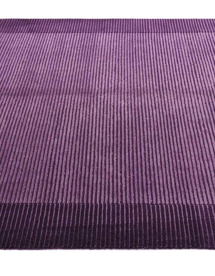 Detail image of 5' 1 x 6' 8  Hand Knotted Darya Wool Rug