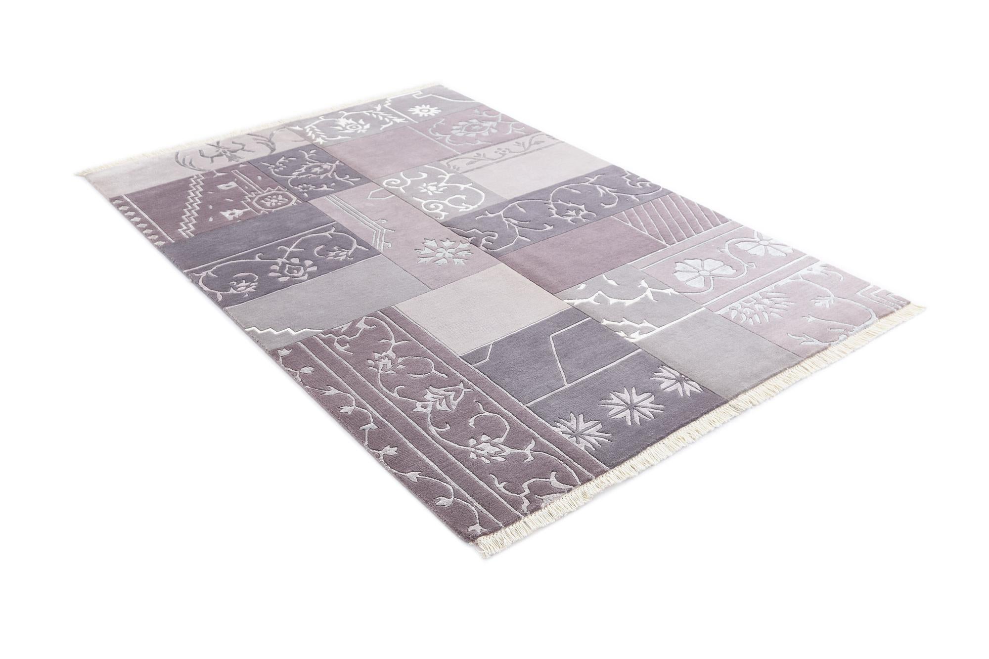 4' 6 x 6' 9 Darya Rug