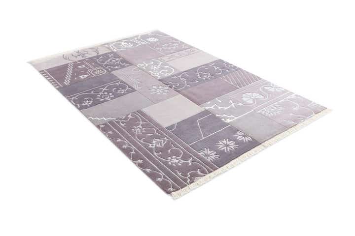 4' 6 x 6' 9 Darya Rug