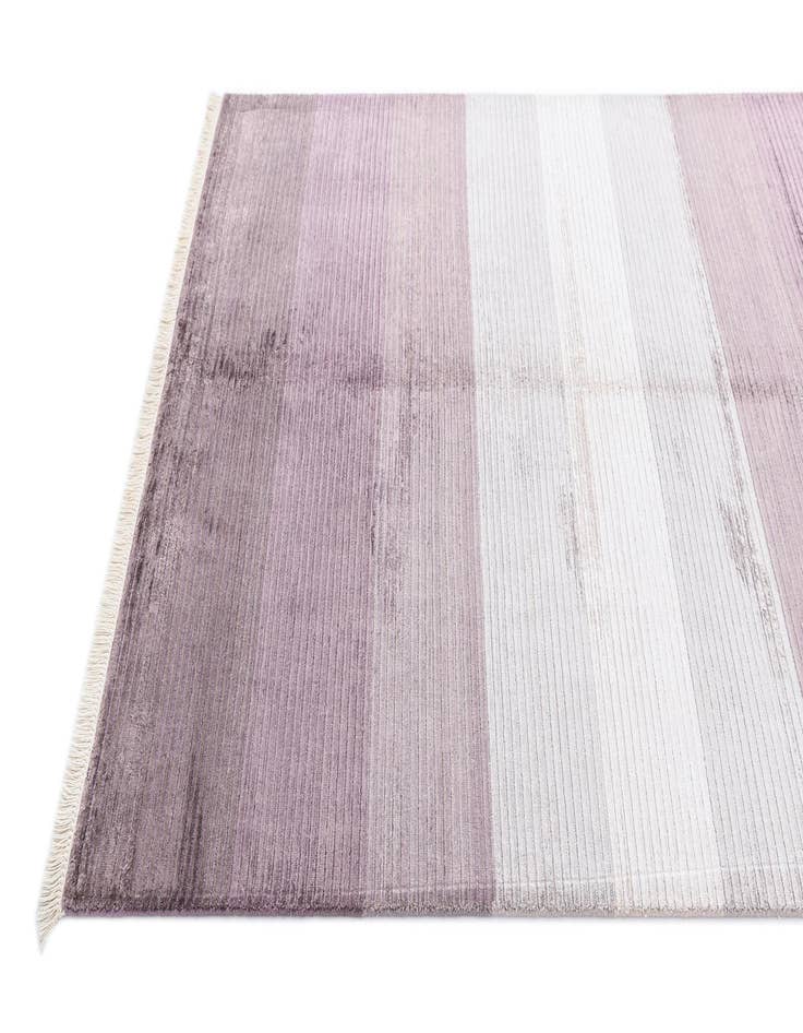 Detail image of 4' 10 x 6' 8 Darya Rug