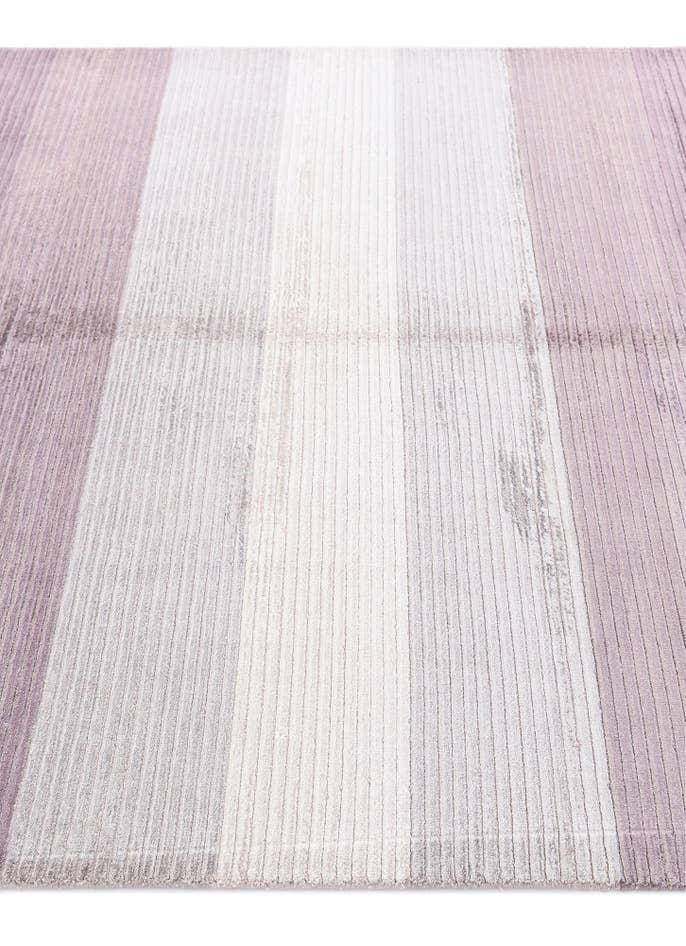 Detail image of 4' 10 x 6' 8 Darya Rug
