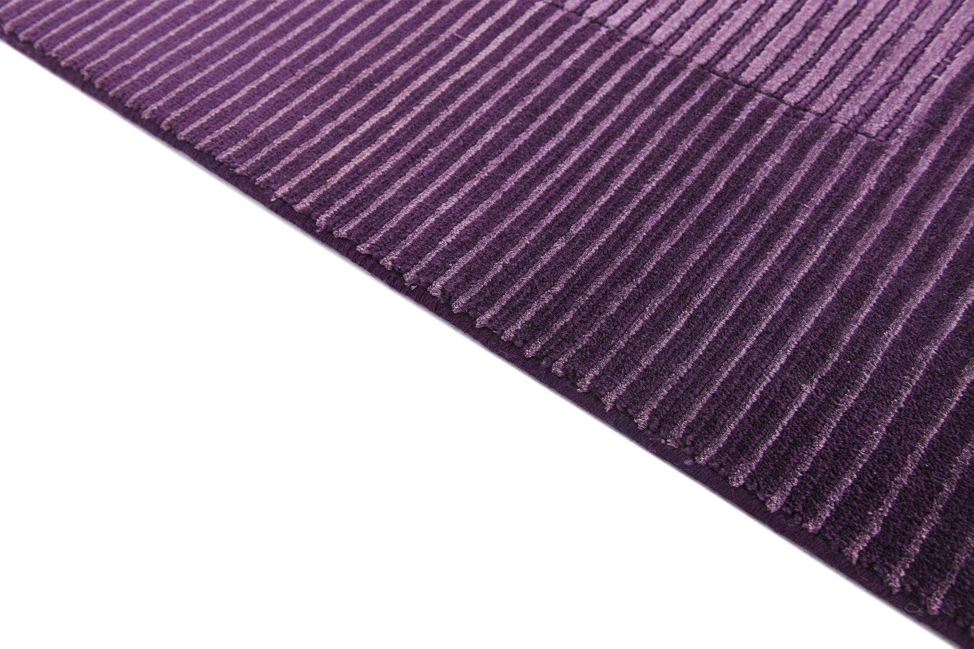 5' 7 x 8' Darya Rug