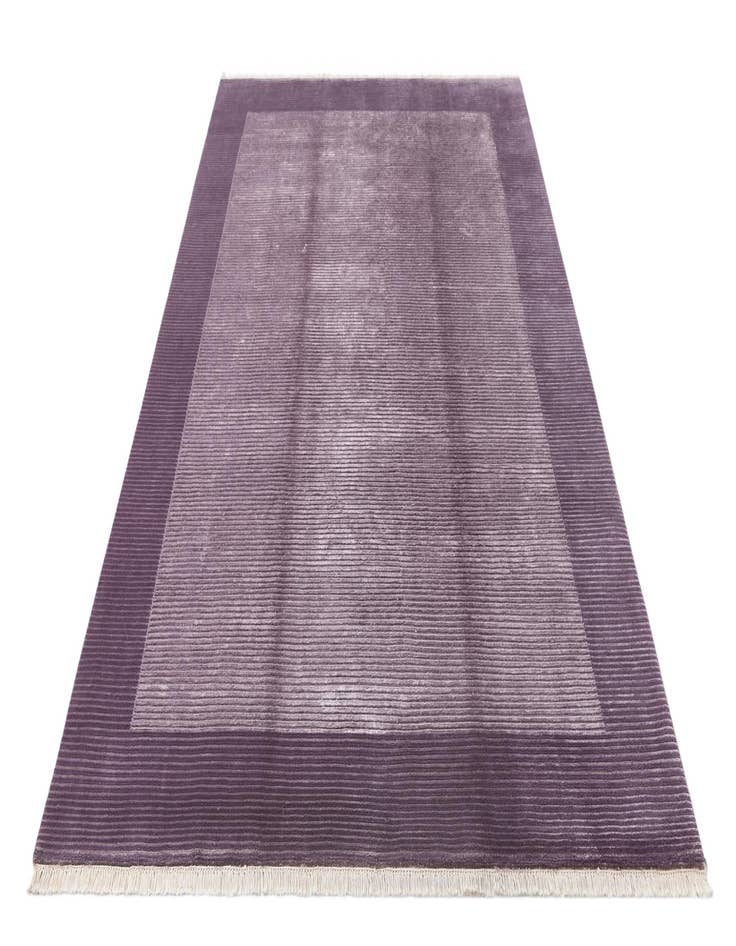 Detail image of 6' 11 x 9' 8  Hand Knotted Darya Wool Rug