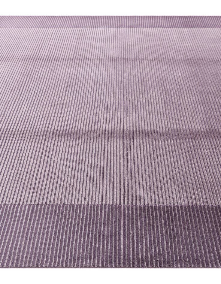 Detail image of 6' 11 x 9' 8  Hand Knotted Darya Wool Rug