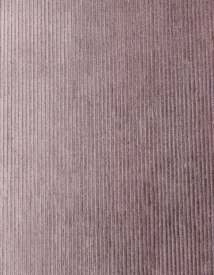 Detail image of 6' 6 x 9' 10  Hand Knotted Darya Wool Rug