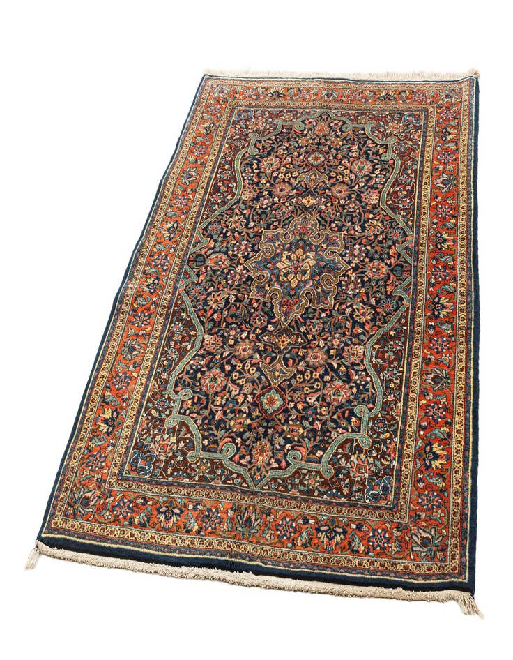 Detail image of 4' 7 x 6' 7 Ghiassabad Rug