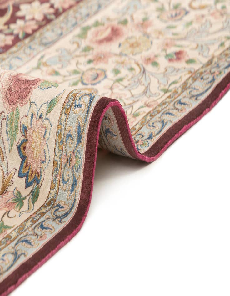 Detail image of 6' 3 x 10' Ghom Design Rug