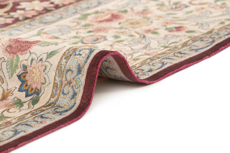 Detail image of 6' 3 x 10' Ghom Design Rug