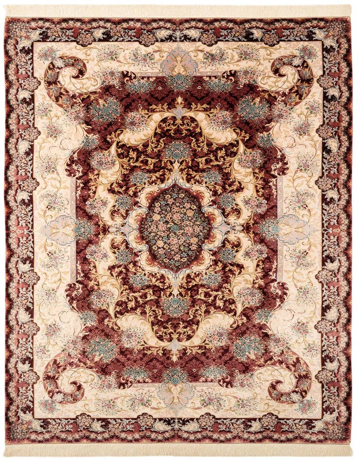 Detail image of 6' 4 x 9' 10 Ghom Design Rug