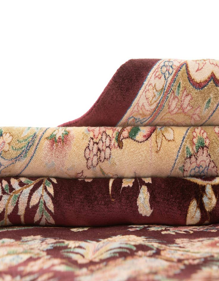 Detail image of 6' 4 x 10' 3 Ghom Design Rug