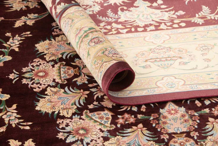Detail image of 6' 4 x 10' 3 Ghom Design Rug