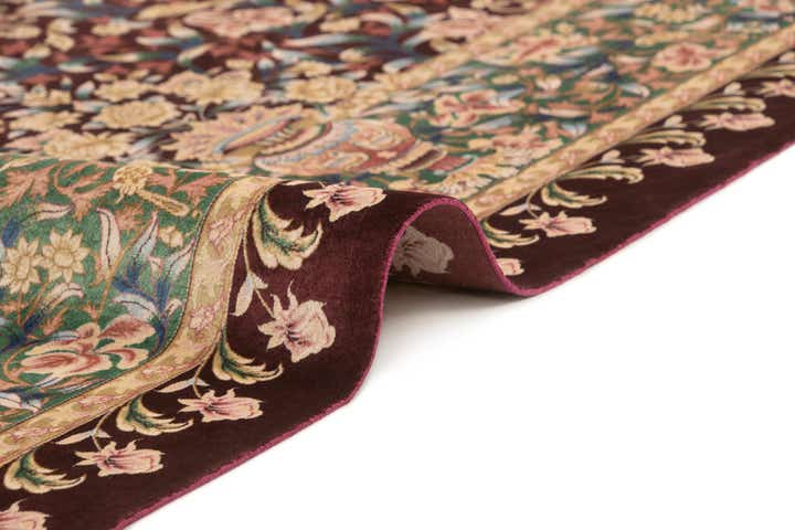5' 7 x 9' 1 Ghom Design Rug