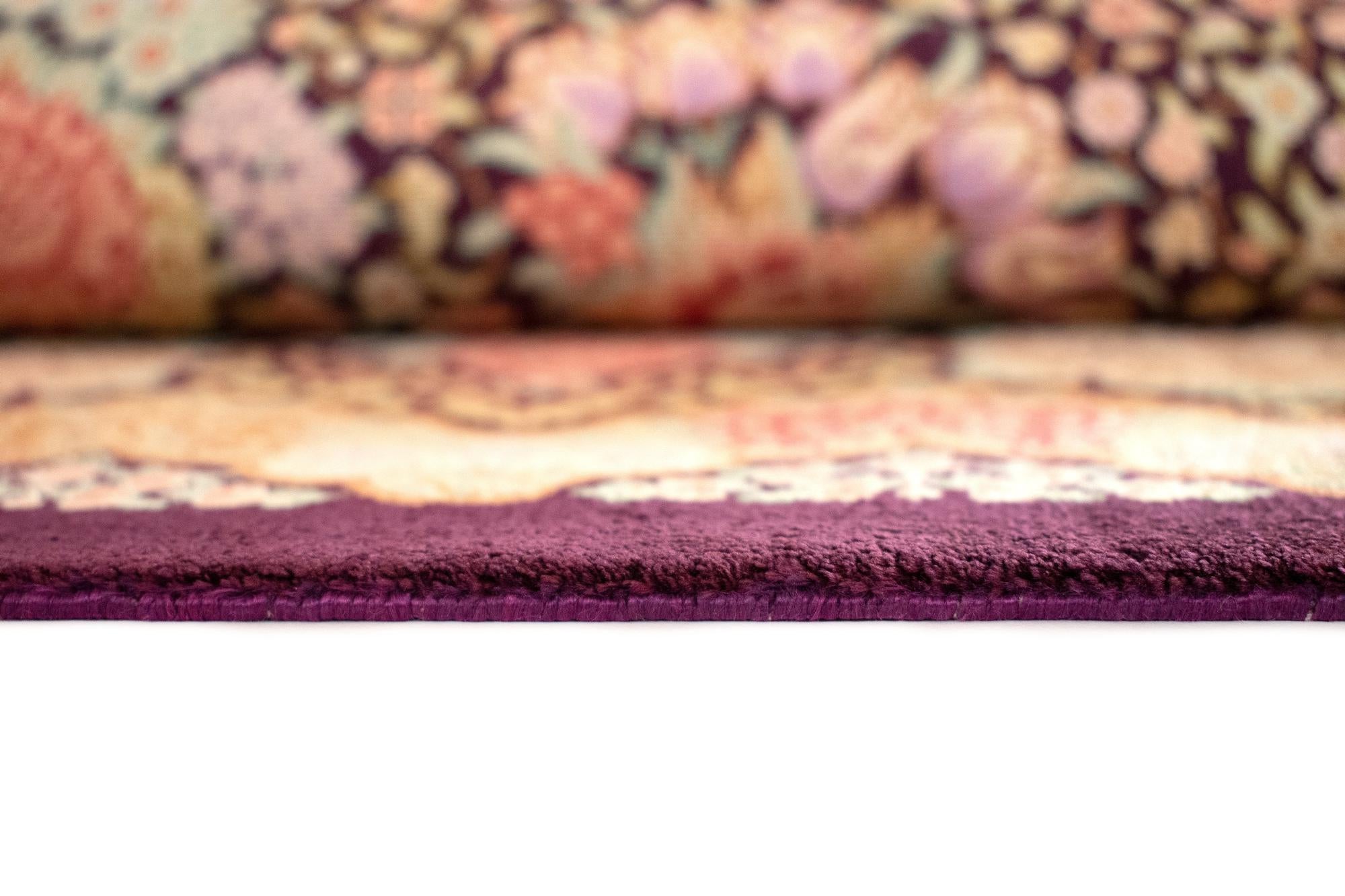 4' 5 x 6' 2 Ghom Silk Rug