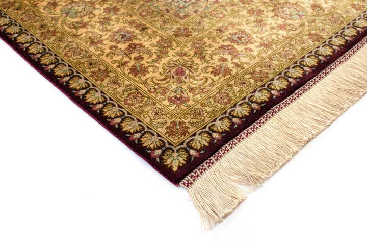 5' 2 x 7' 9 Ghom Silk Rug