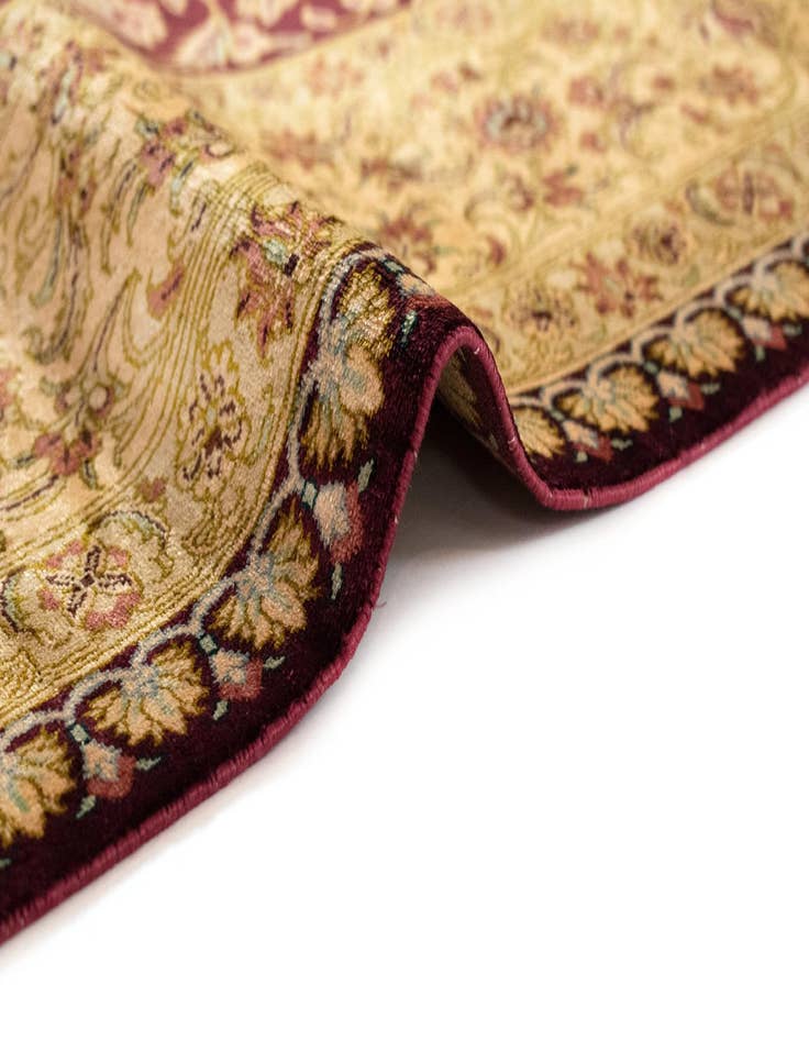 Detail image of 5' 2 x 7' 9 Ghom Silk Rug