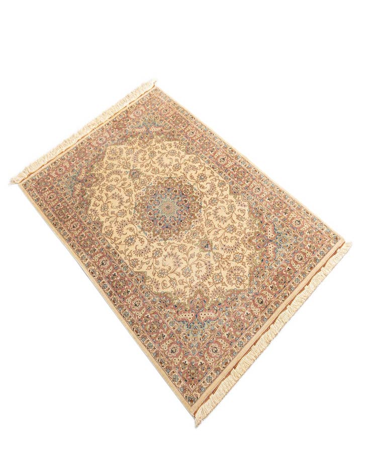 Detail image of 3' 3 x 4' 9 Ghom Silk Rug