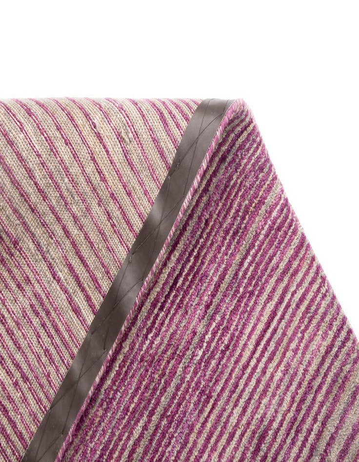 Detail image of 4' x 6' 2 Juma Wool Rug