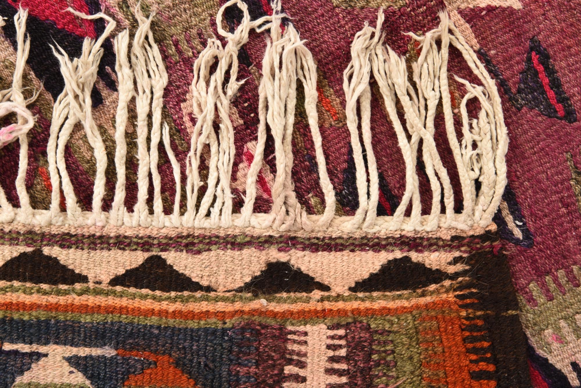 4' 7 x 7' 6 Hand Woven Kilim Fars Wool Rug