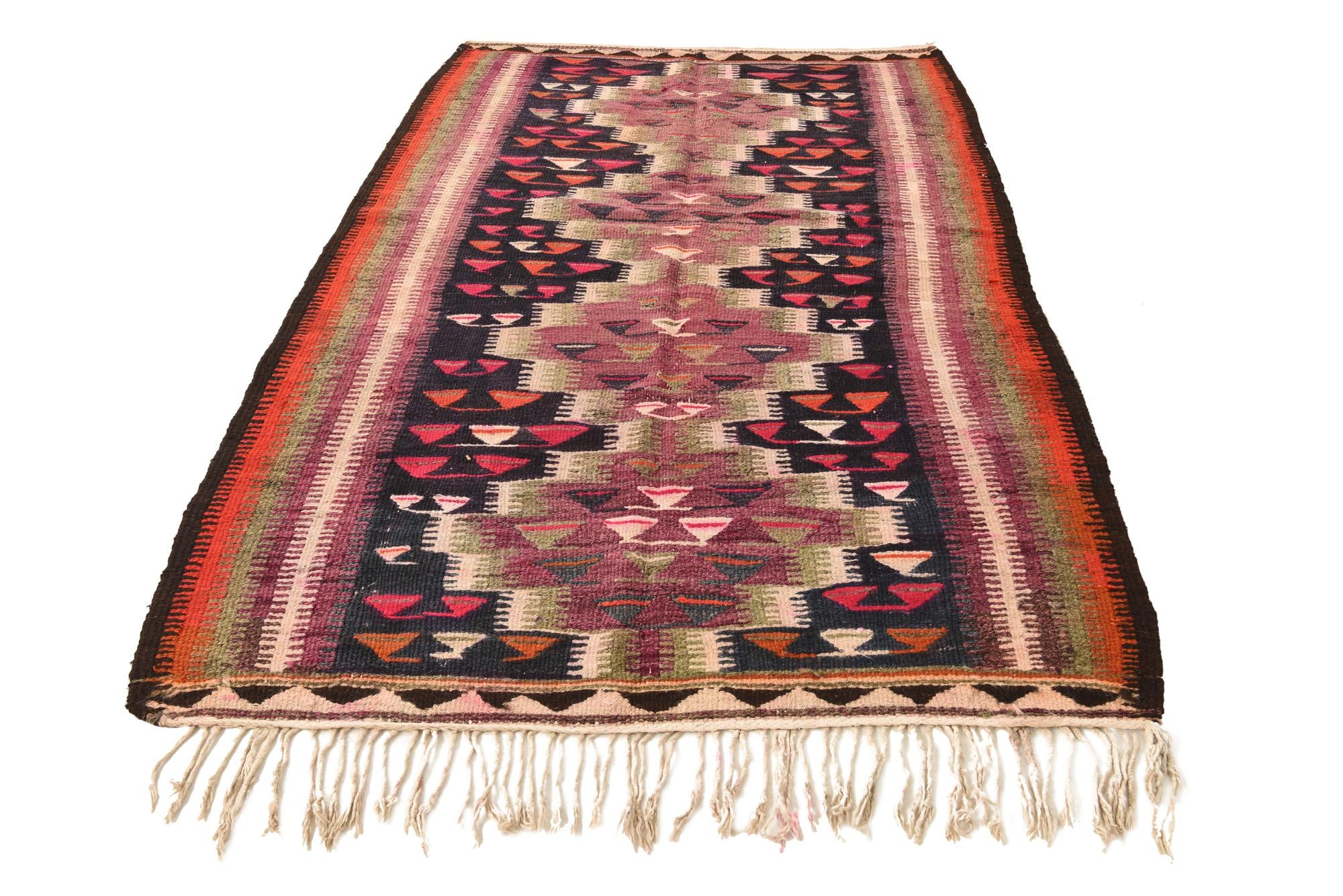4' 7 x 7' 6 Hand Woven Kilim Fars Wool Rug