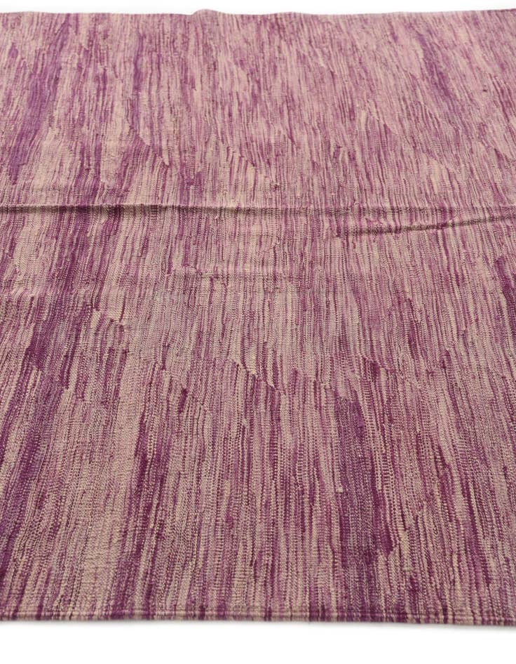 Detail image of 5' 7 x 8'  Hand Woven Kilim Modern Wool Rug