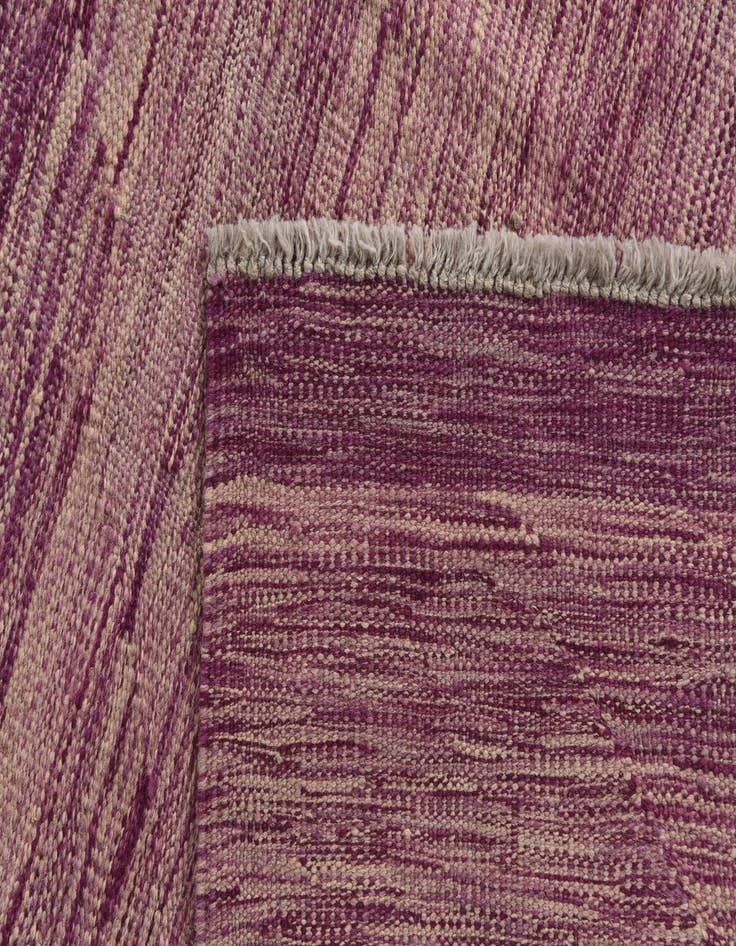 Detail image of 5' 7 x 8'  Hand Woven Kilim Modern Wool Rug