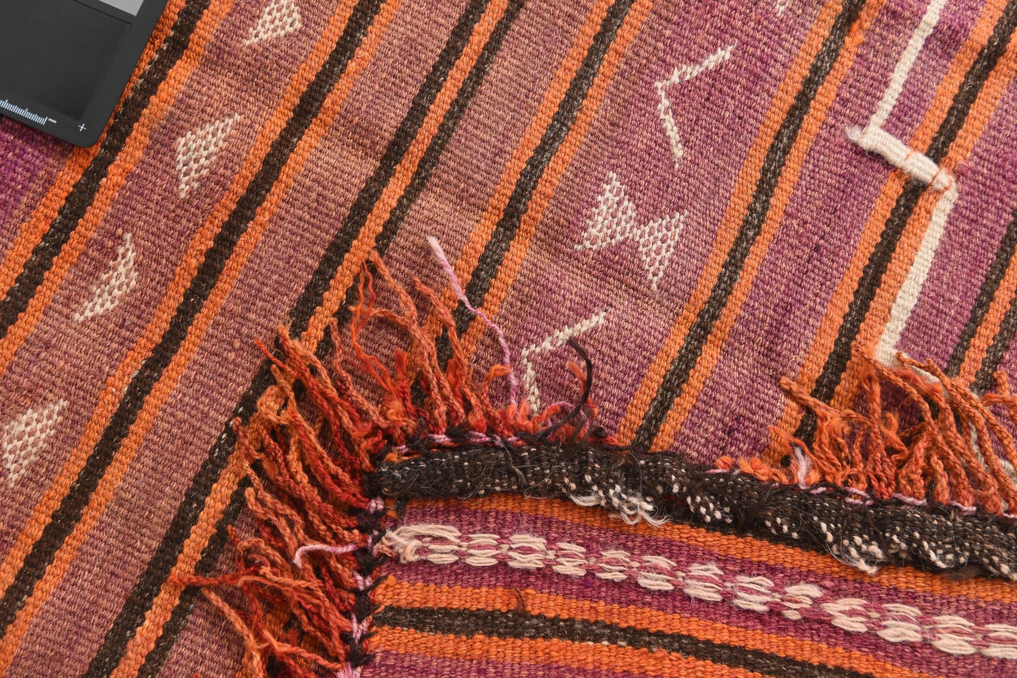 2' 9 x 3' 10 Hand Woven Kilim Modern Wool Rug