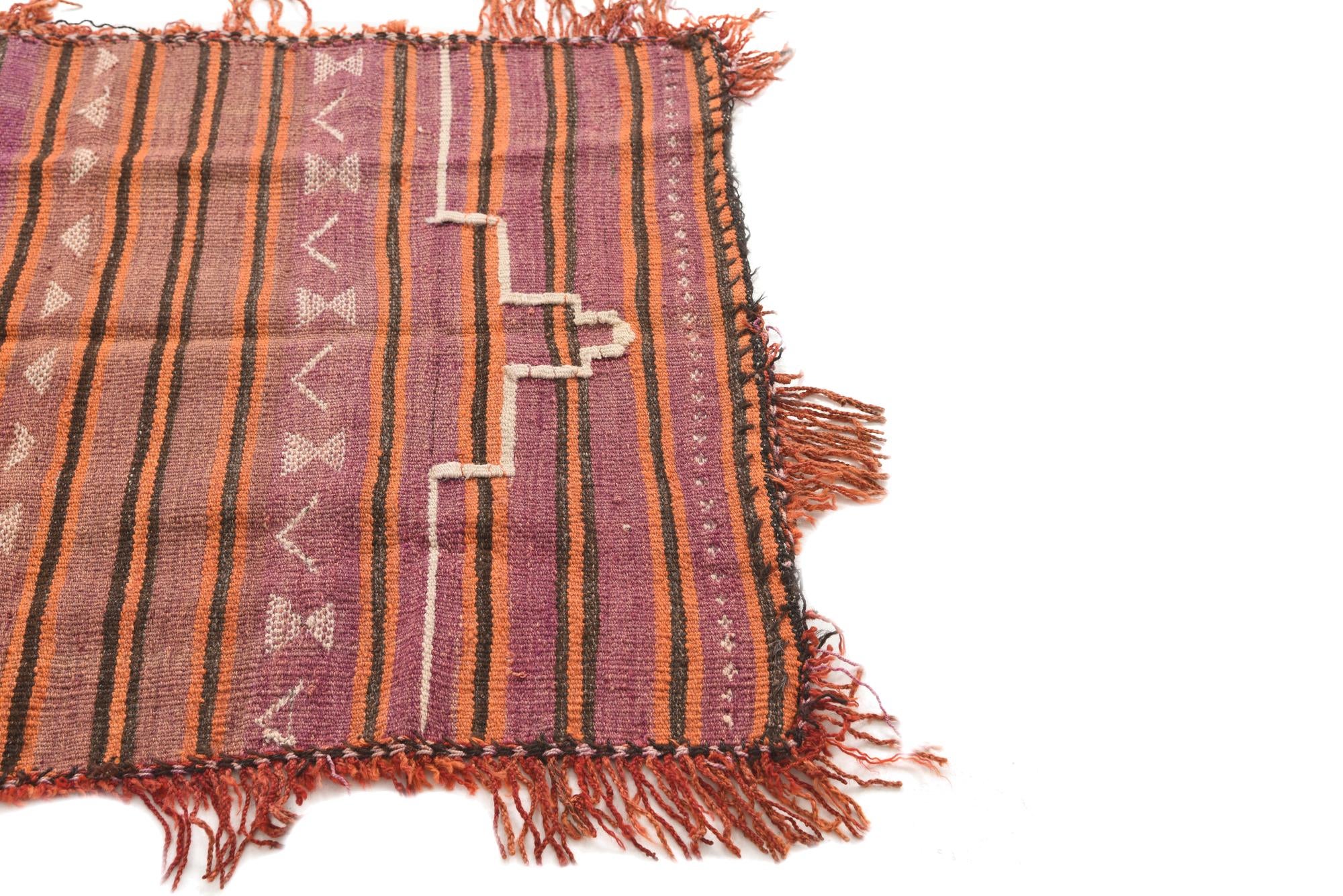 2' 9 x 3' 10 Hand Woven Kilim Modern Wool Rug