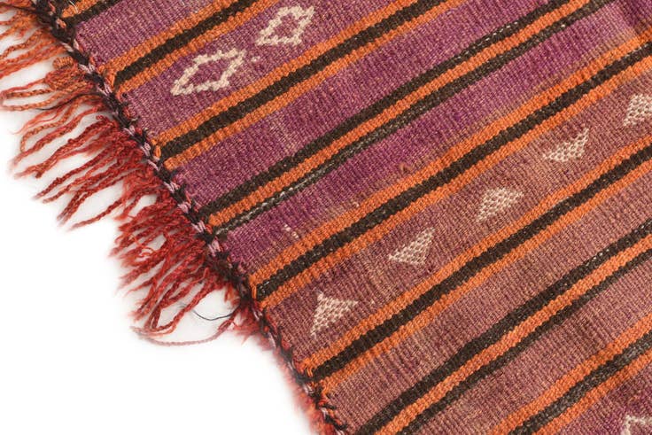 Detail image of 2' 9 x 3' 10 Hand Woven Kilim Modern Wool Rug