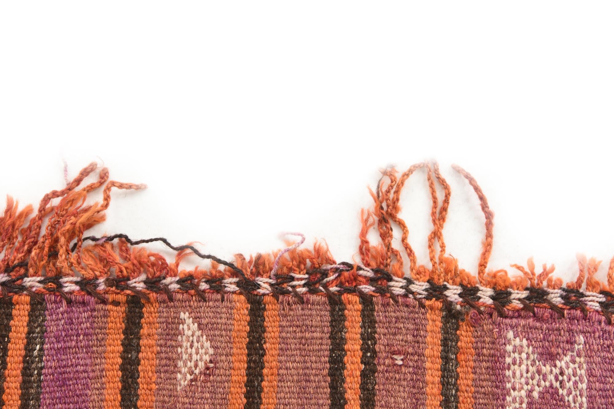 2' 9 x 3' 10 Hand Woven Kilim Modern Wool Rug