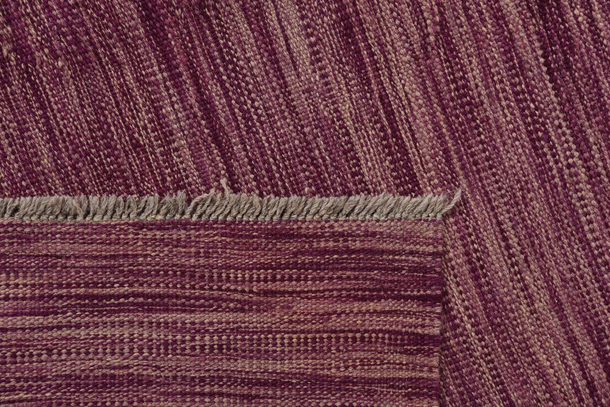 3' 11 x 5' 8 Hand Woven Kilim Modern Wool Rug