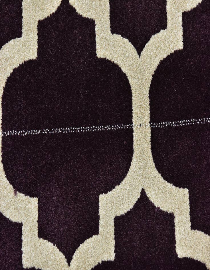 Detail image of 9' 10 x 13' Lattice Rug