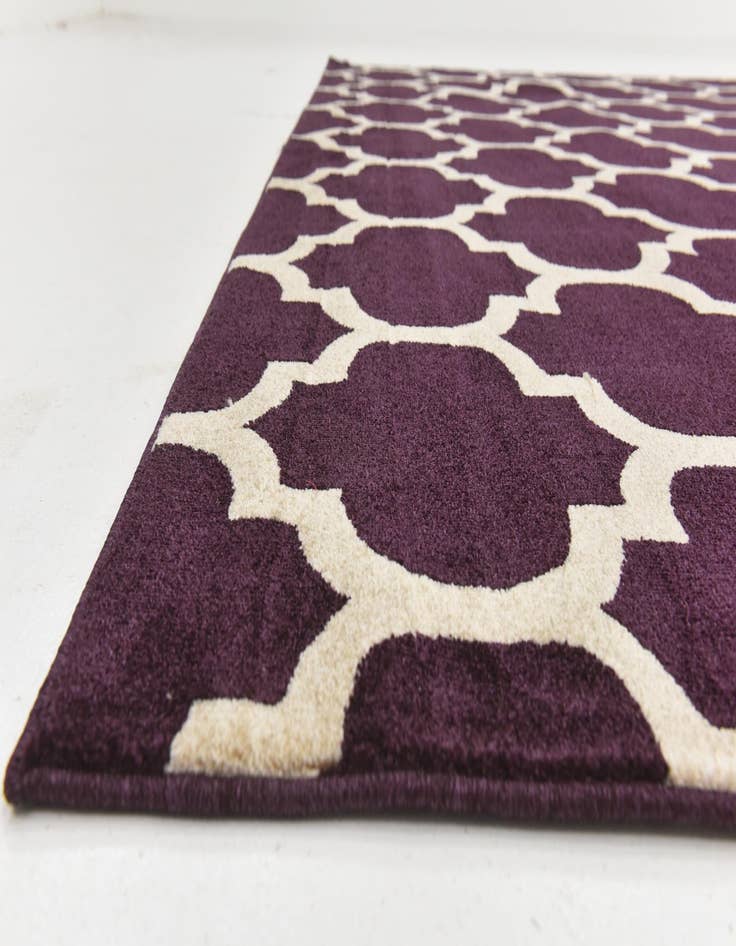 Detail image of 9' x 12' Lattice Rug