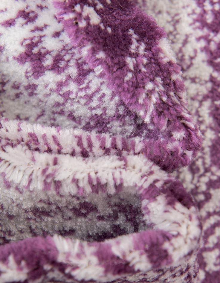 Detail image of 8' x 10' Monte Carlo Rug