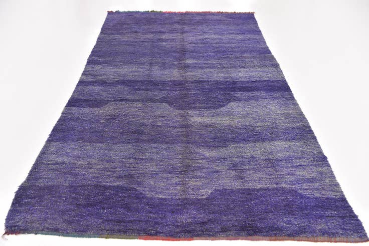 Detail image of 6' x 10' 8 Hand Knotted Moroccan Wool Rug
