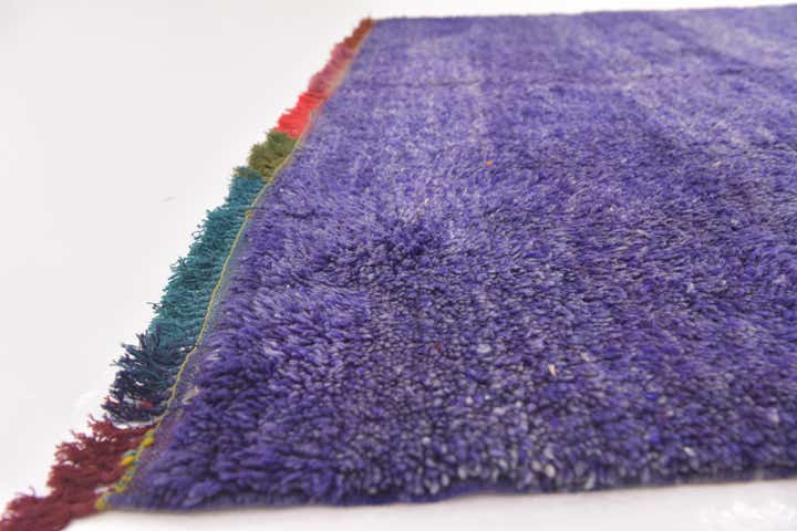 6' x 10' 8 Hand Knotted Moroccan Wool Rug