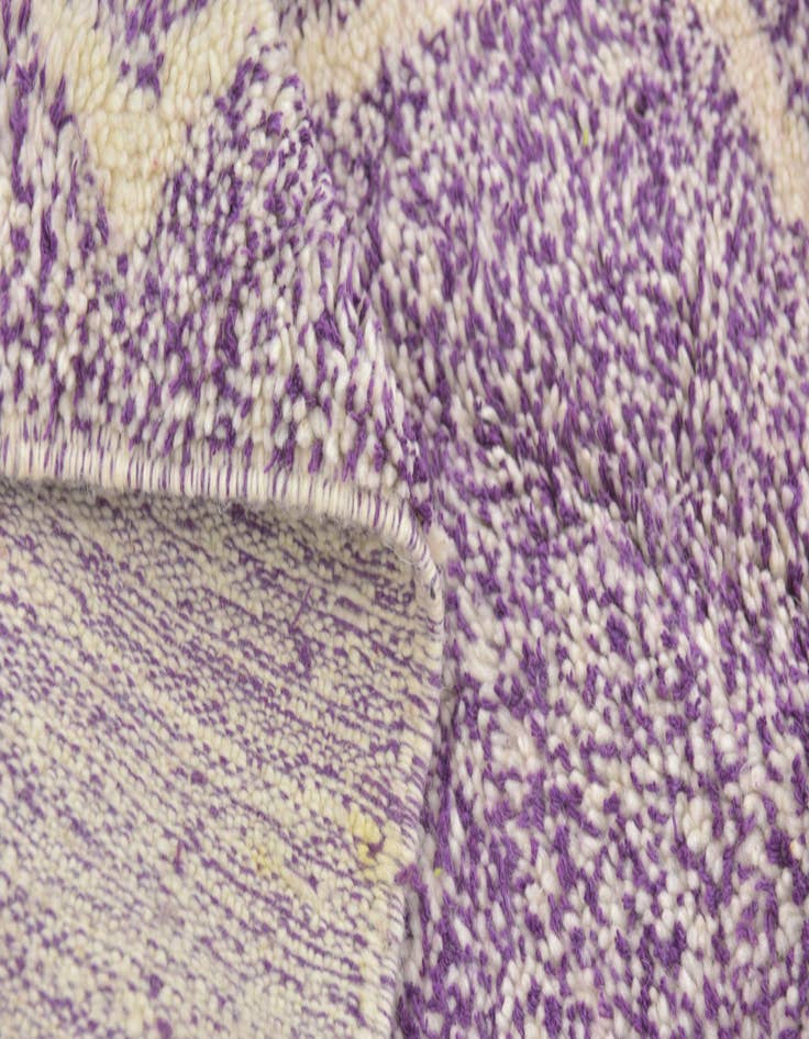 Detail image of 4' 10 x 8' 4  Hand Knotted Moroccan Wool Rug