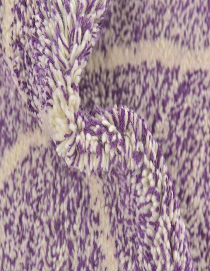 Detail image of 4' 10 x 8' 4  Hand Knotted Moroccan Wool Rug