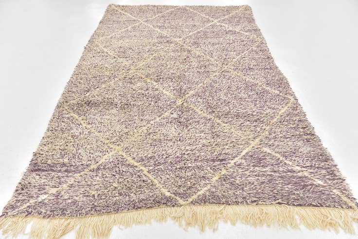 Detail image of 4' 10 x 8' 9 Hand Knotted Moroccan Wool Rug