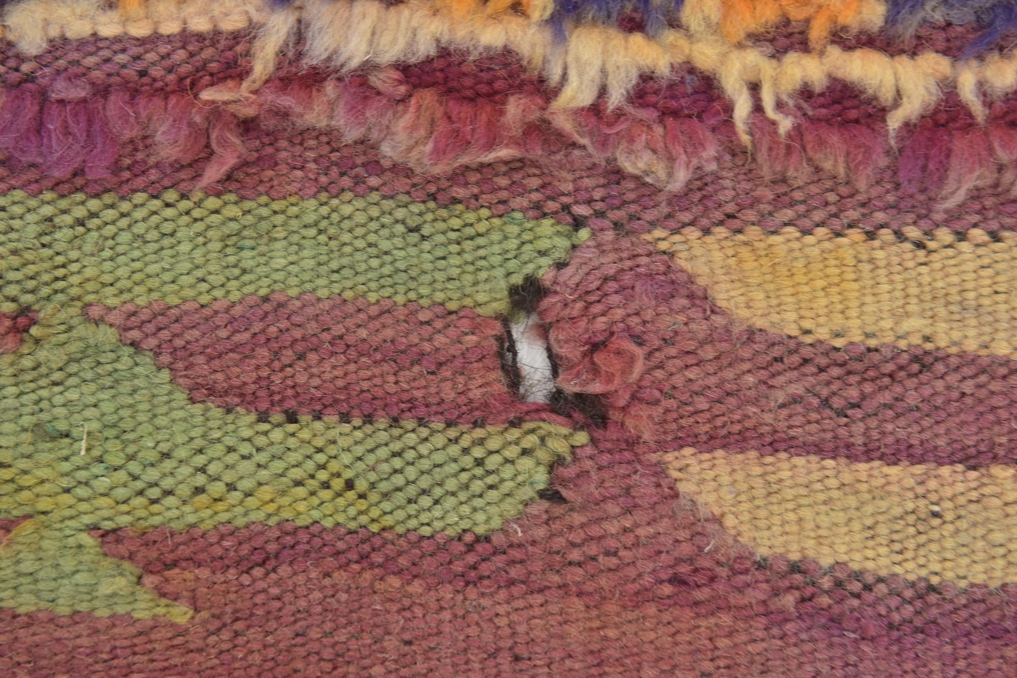5' 8 x 10' 3 Hand Knotted Moroccan Wool Rug
